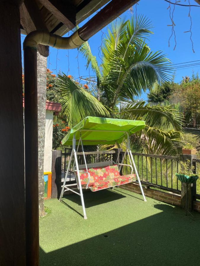 Oak Tree House Guest House Guatape Luaran gambar