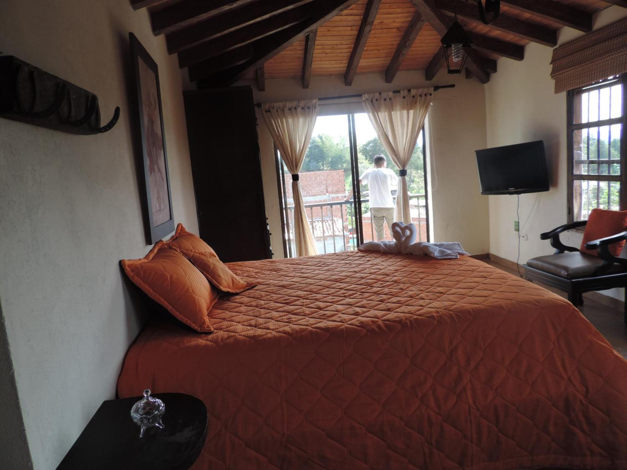 Oak Tree House Guest House Guatape Luaran gambar