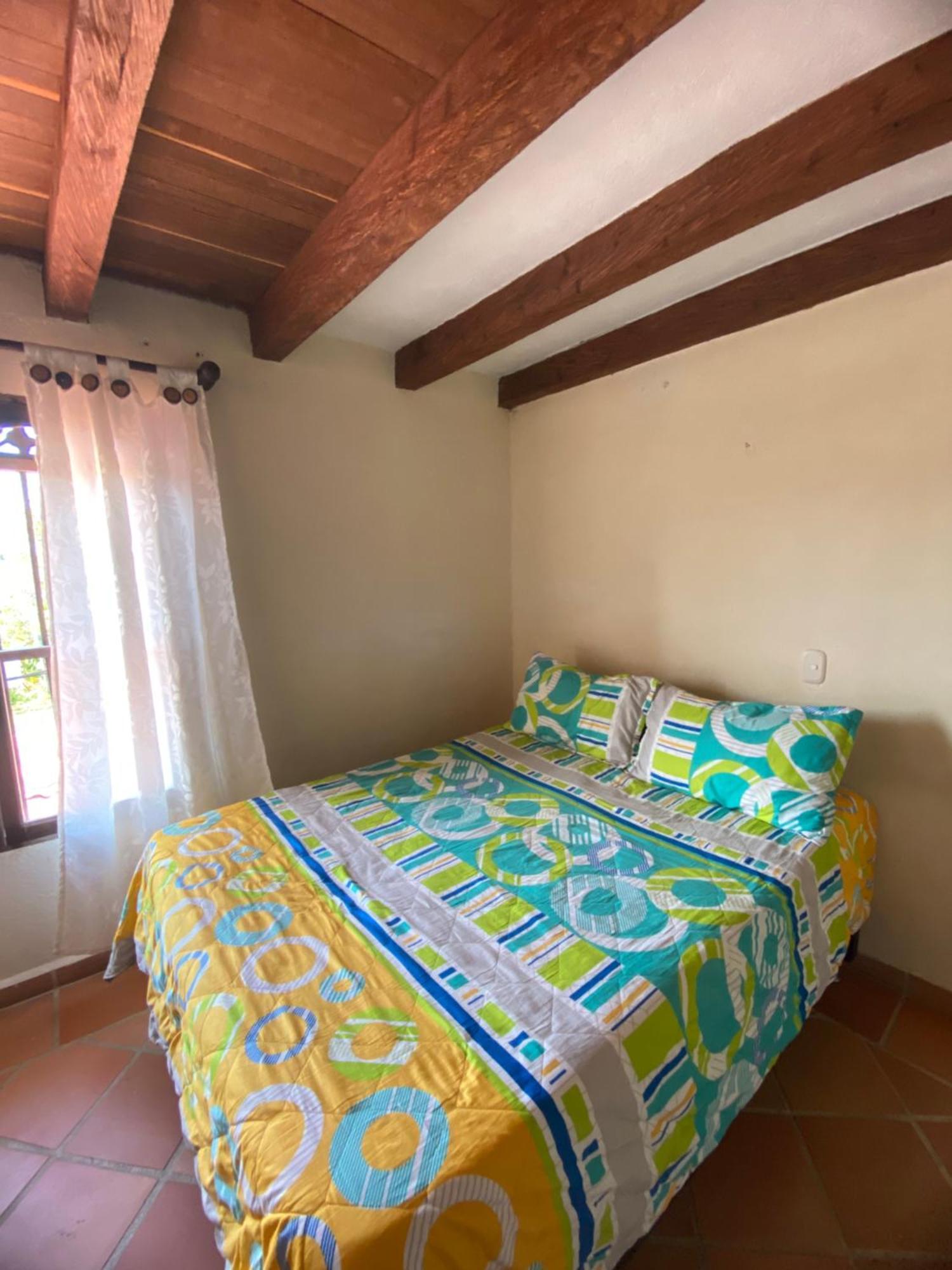 Oak Tree House Guest House Guatape Luaran gambar