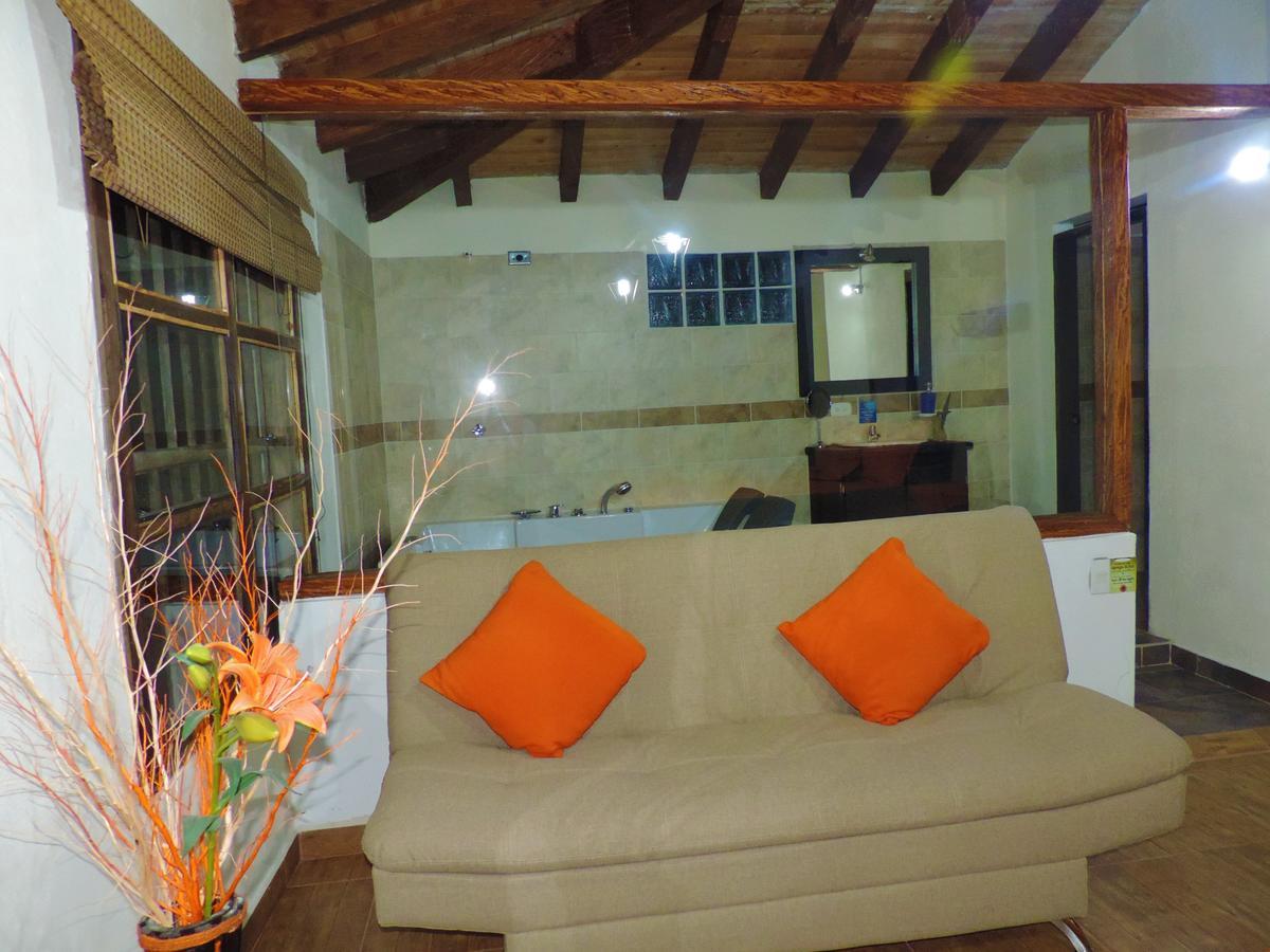 Oak Tree House Guest House Guatape Luaran gambar